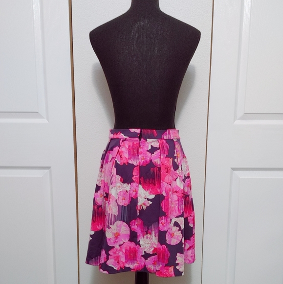 Cynthia Rowley Floral Pleated Flare Skirt - Picture 4 of 9